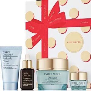 4-Pc. DayWear Moisturizer Holiday Skin Care Gift Set